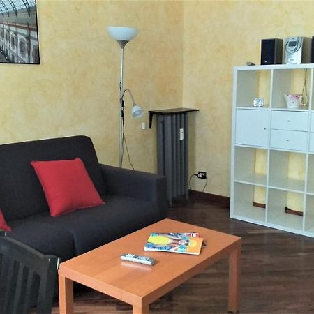 Ferienwohnung Meta Italy Da Clara Mailand Exterior foto